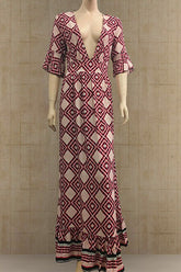 Vestidos largos con escote pronunciado y estampados